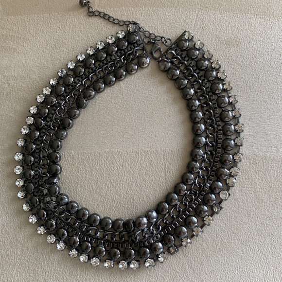 NECKLACE WITH CRYSTAL - Picture 1 of 2